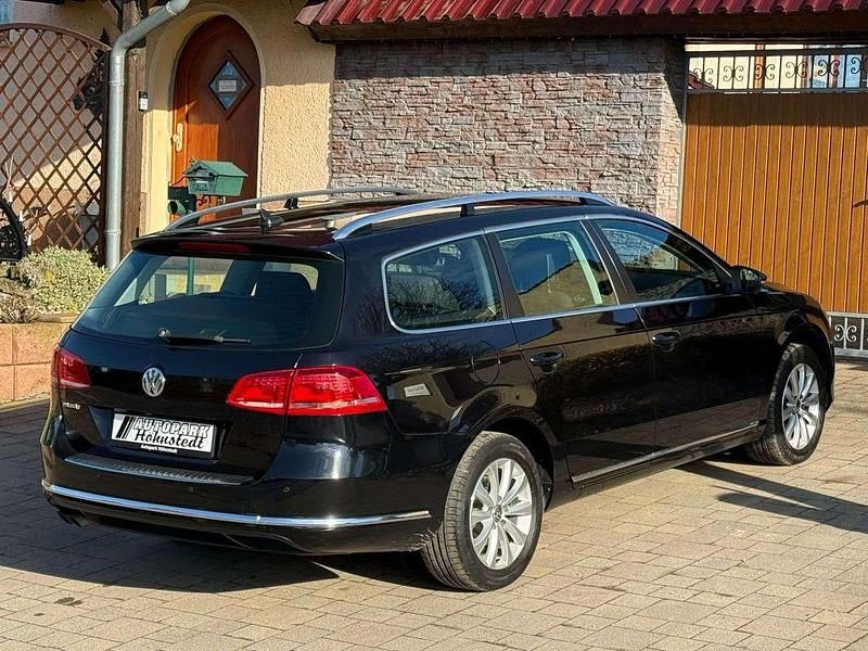 Gebraucht VW Passat Edition 140 PS (102 kW) 2014 Schwarz Kombi
