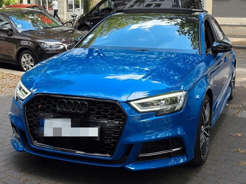Gebraucht Audi S3 Ambiente 310 PS (228 kW) 2018 Blau Limousine