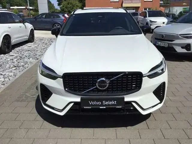 Gebraucht Volvo XC60 Plus 257 PS (189 kW) 2025 Weiß SUV