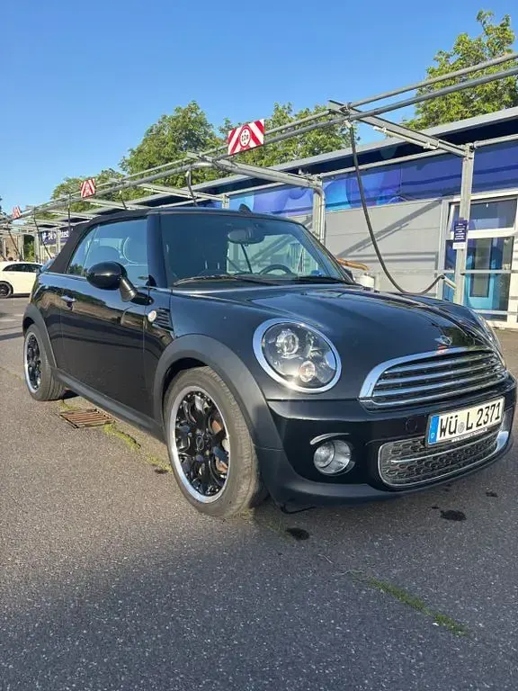 Gebraucht Mini Cooper D Cabriolet 111 PS (81 kW) 2011 Schwarz Cabrio