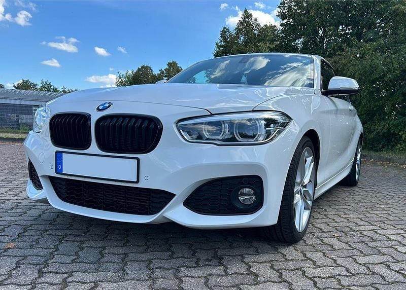 Gebraucht BMW 116 M Sport 109 PS (80 kW) 2015 Weiß Kleinwagen