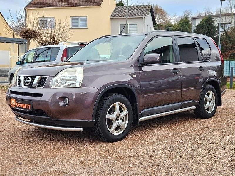 Grau Gebraucht 2008 Nissan X-Trail XE SUV | 7.999 € (Etwas zu teuer) - Bild 1/1