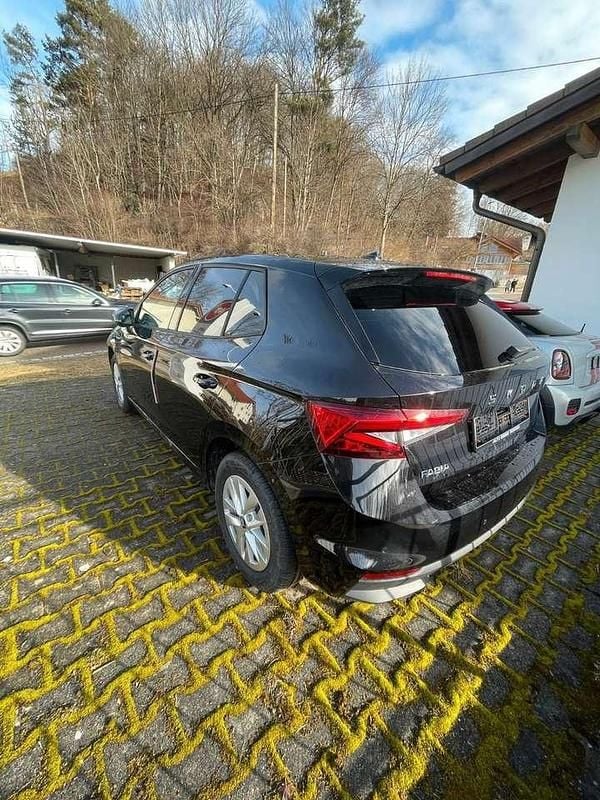 Neu Skoda Fabia 116 PS (85 kW) 2026 Blackmagic perleffekt Kleinwagen