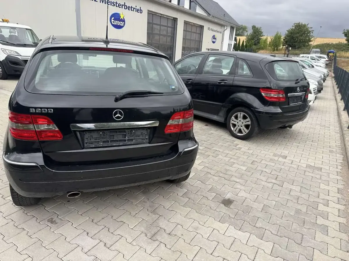 Gebraucht Mercedes B150 95 PS (69 kW) 2006 Schwarz Van / Kleinbus
