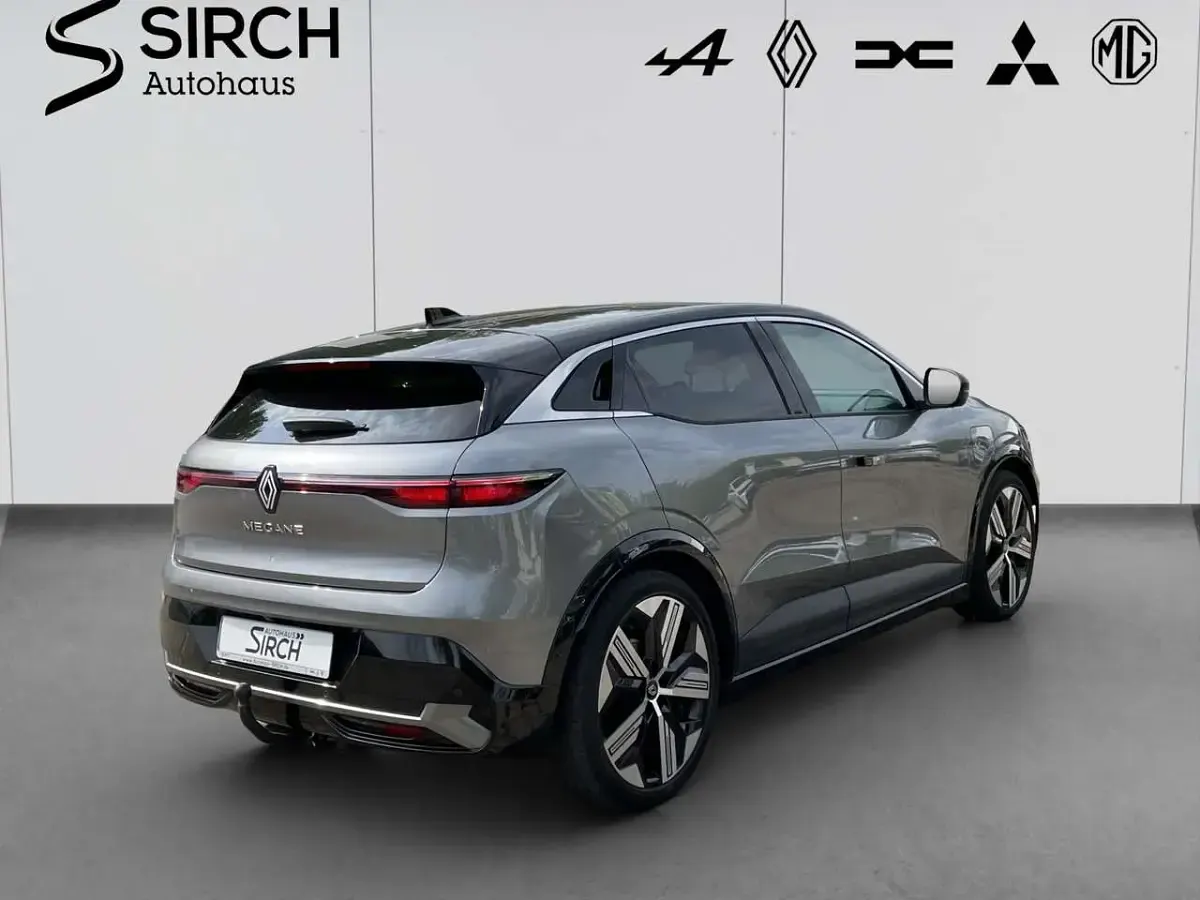 Gebraucht Renault Megane E-Tech Iconic 160 kW (218 PS) 2022 Grey kqg +black gne Limousine