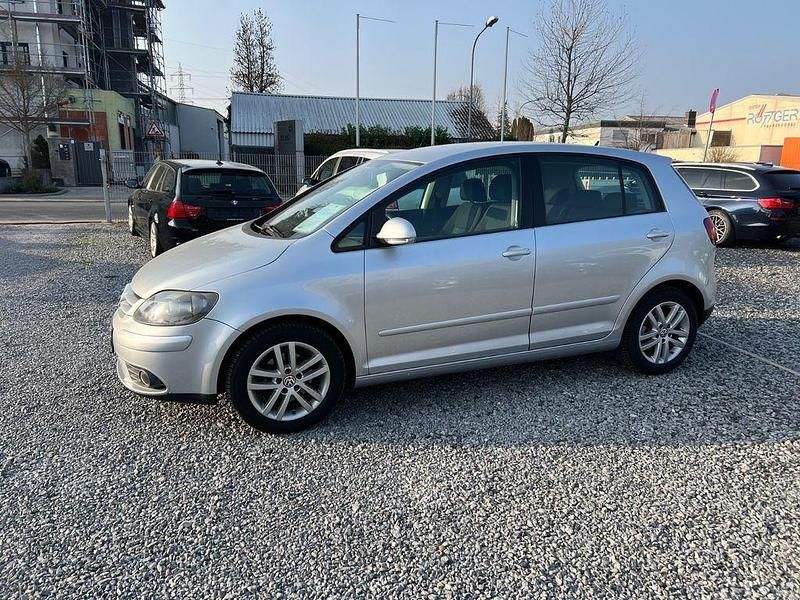 Gebraucht VW Golf V Trendline 102 PS (75 kW) 2007 Silber Limousine