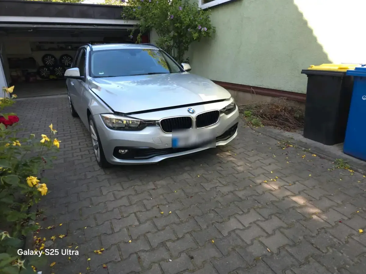Gebraucht BMW 318 150 PS (110 kW) 2017 Grau Kombi