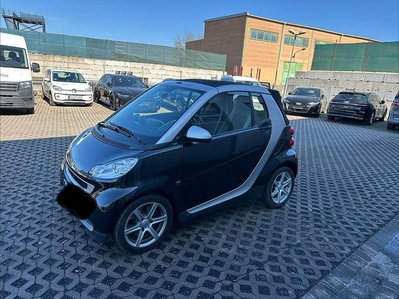 Gebraucht Smart ForTwo Cabrio 71 PS (52 kW) 2009 Schwarz Cabrio