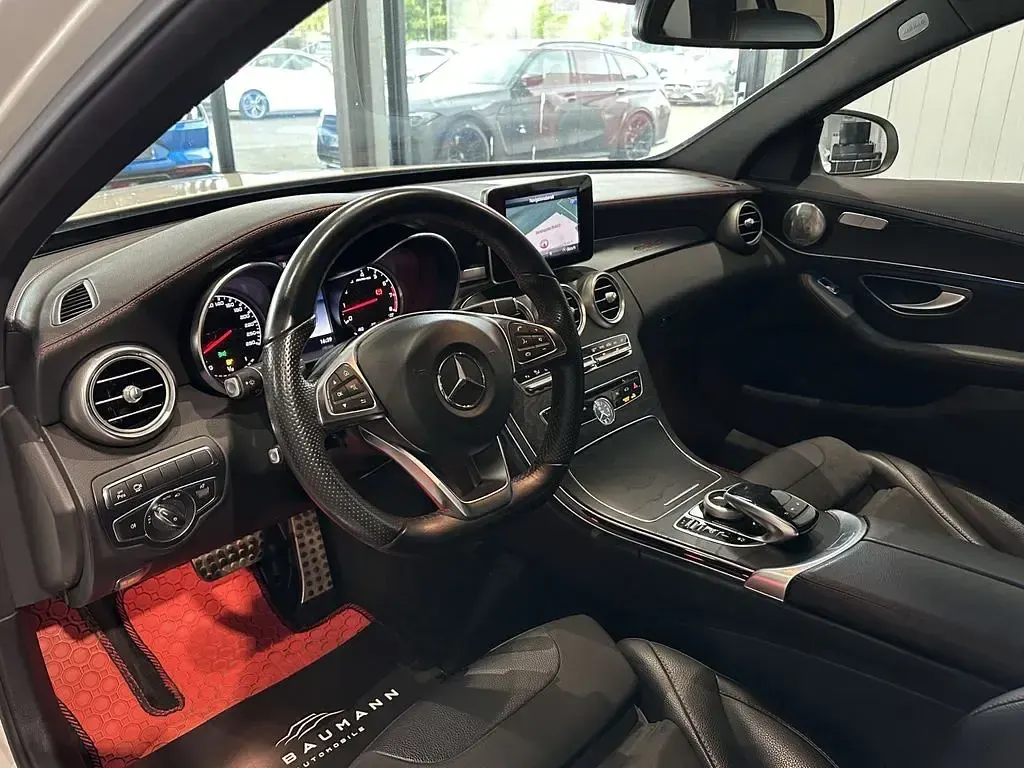 Gebraucht Mercedes C43 AMG AMG 367 PS (269 kW) 2017 Weiß polarweiss  unilack Kombi