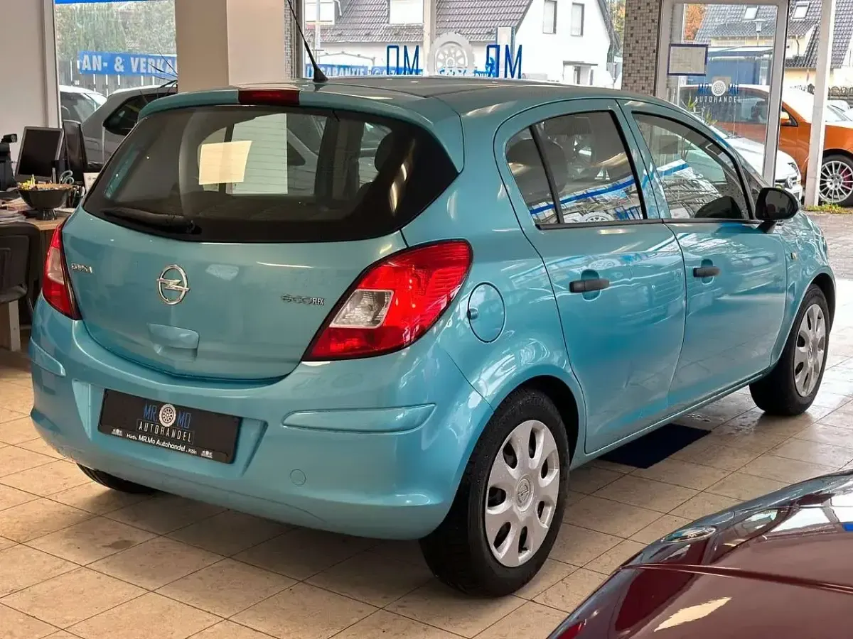 Usata Opel Corsa Selection 69 CV (50 kW) 2011 Blu Berlina