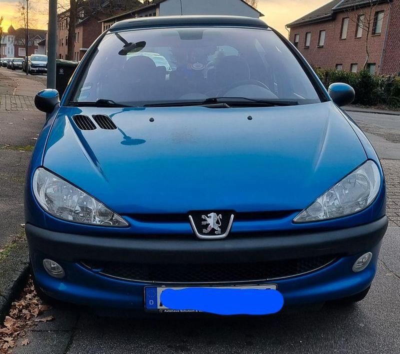 Gebraucht Peugeot 206 Filou 88 PS (64 kW) 2004 Blau Limousine