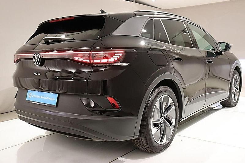 Gebraucht VW ID.4 Pure 125 kW (170 PS) 2025 Schwarz SUV