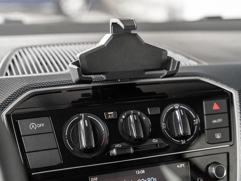 Gebraucht VW up! 65 PS (47 kW) 2023 Rot Kleinwagen