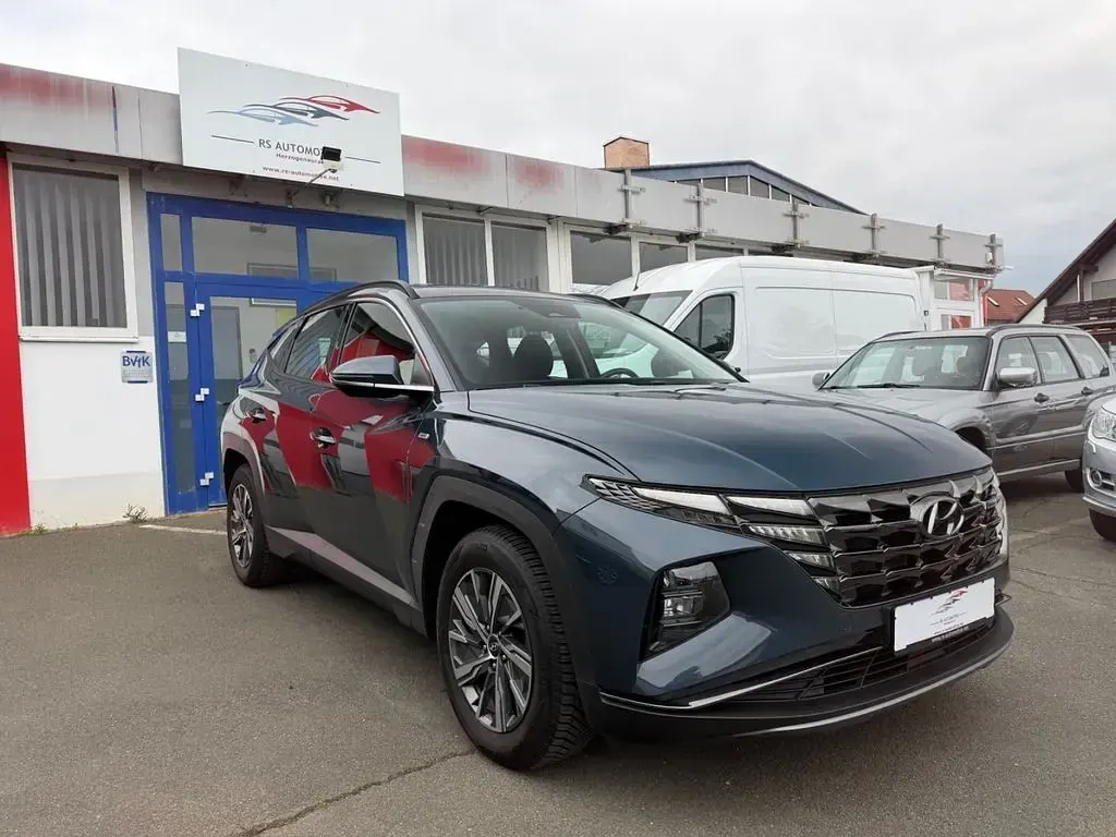 Gebraucht Hyundai Tucson Select 150 PS (110 kW) 2020 Grau SUV