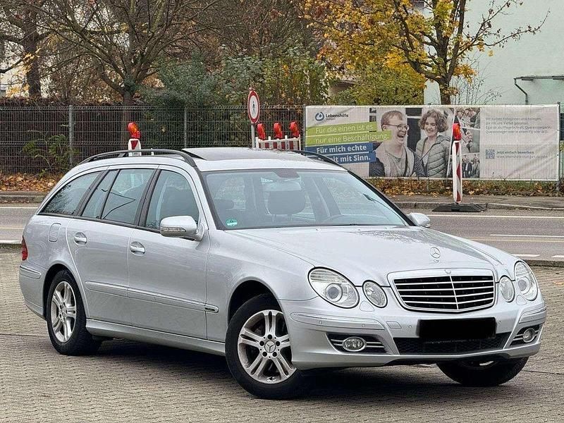 Silber Gebraucht 2006 Mercedes E280 Avantgarde Kombi | 5.500 € (Fairer Preis) - Bild 1/4