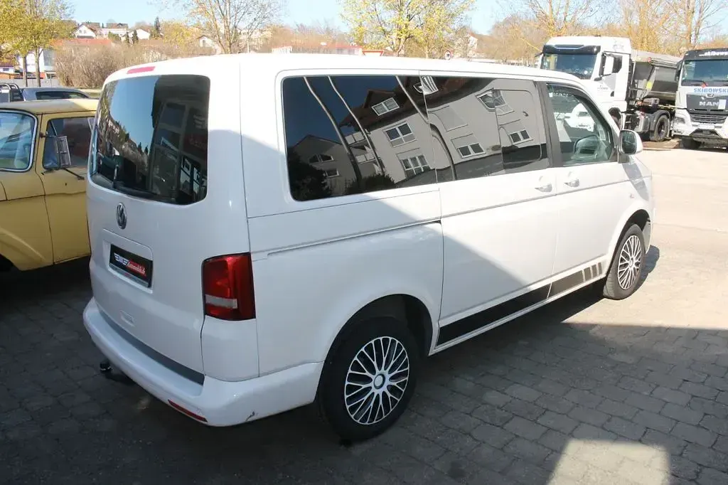 Gebraucht VW T5 Trendline 179 PS (131 kW) 2012 Weiß Van