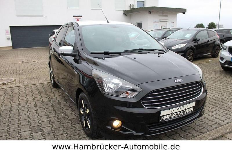 Gebraucht Ford Ka Plus 86 PS (63 kW) 2017 Schwarz Kleinwagen
