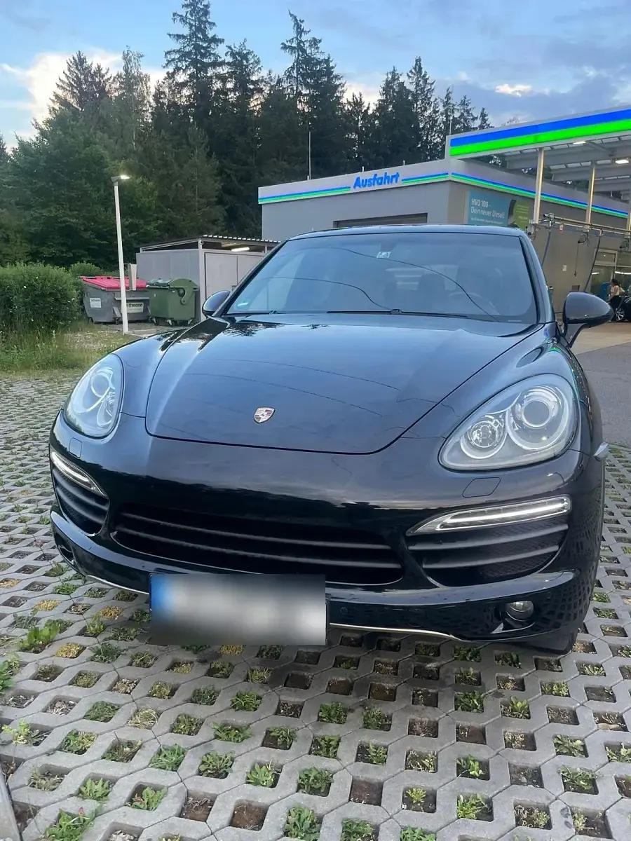 Gebraucht Porsche Cayenne S 400 PS (294 kW) 2010 Schwarz SUV