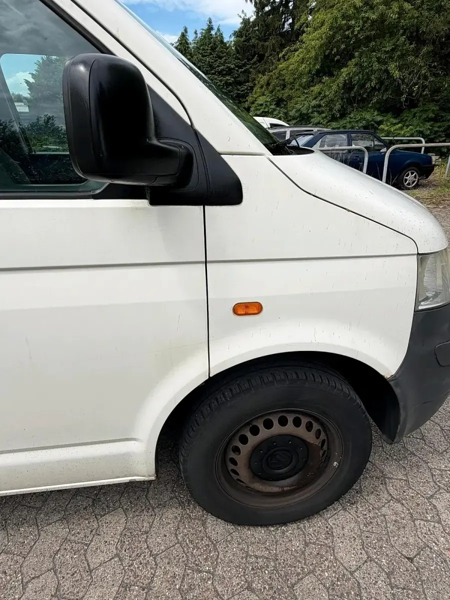 Gebraucht VW Multivan 84 PS (61 kW) 2006 Weiß Van / Kleinbus