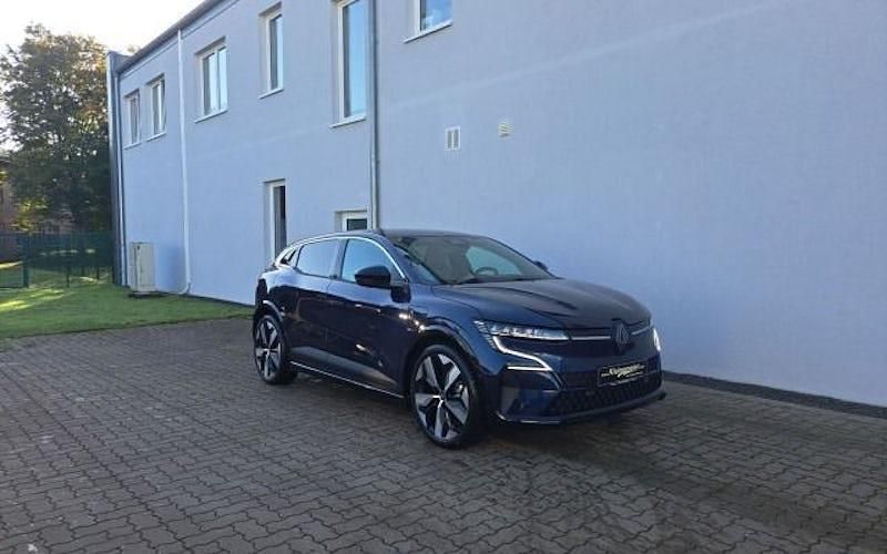 Gebraucht Renault Megane E-Tech Komfort 161 kW (220 PS) 2025 Nachtblau Limousine