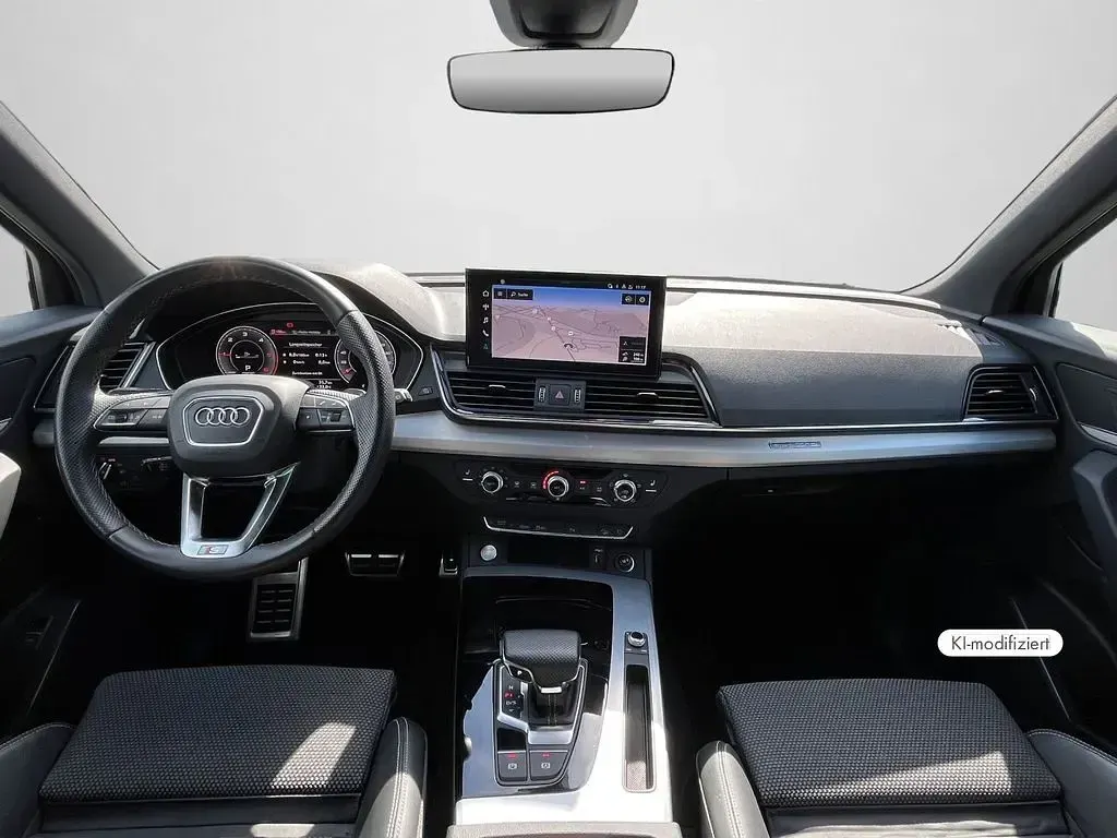 Gebraucht Audi Q5 Design 204 PS (150 kW) 2023 Gletscherweiß metallic SUV
