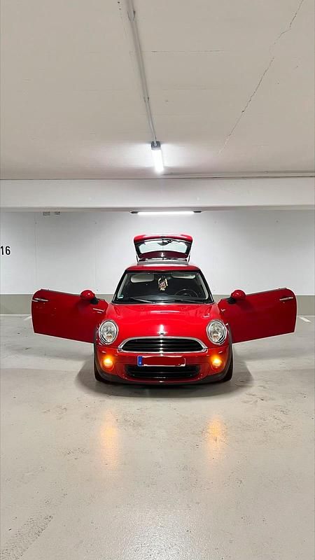 Rot Gebraucht 2010 Mini Cooper Kleinwagen | 6.100 € - Bild 1/4