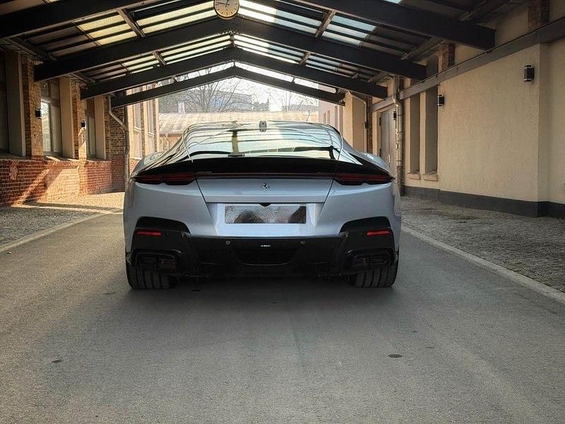 Gebraucht Ferrari 12 Cilindri 831 PS (611 kW) 2025 Weiß