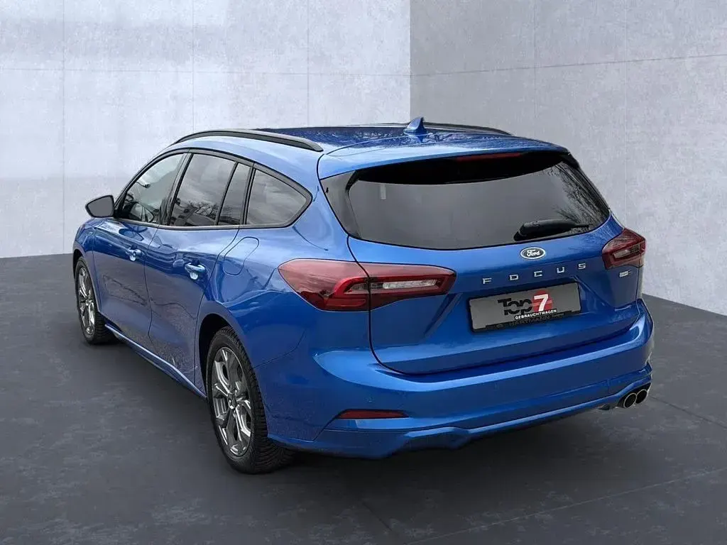 Gebraucht Ford Focus ST-Line 155 PS (114 kW) 2023 Blau Kombi