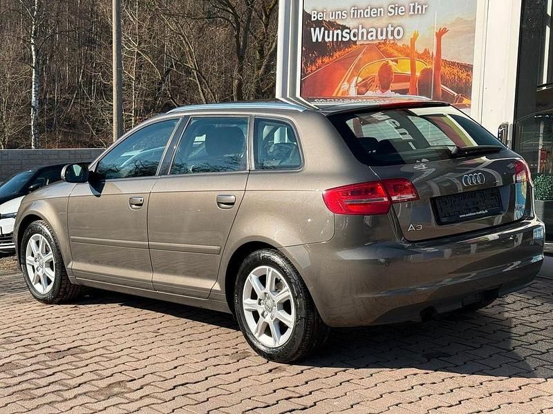 Gebraucht Audi A3 Ambiente 105 PS (77 kW) 2013 Grau Limousine