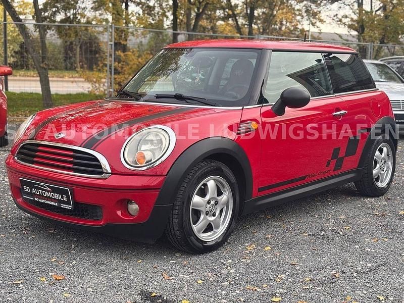Rot Gebraucht 2009 Mini ONE Kleinwagen | 3.499 € (Fairer Preis) - Bild 1/4
