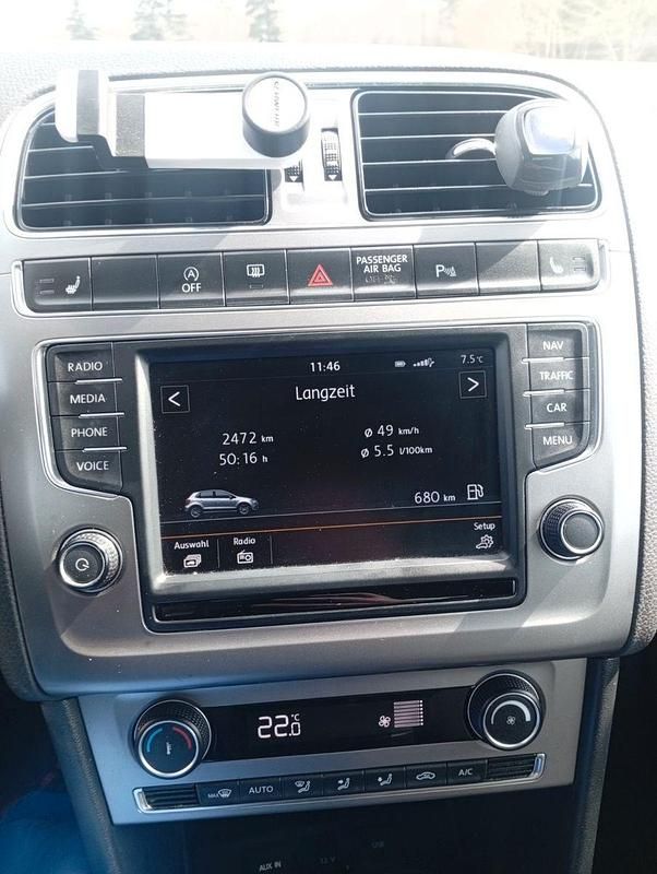 Gebraucht VW Polo LOUNGE 90 PS (66 kW) 2015 Grau Kleinwagen