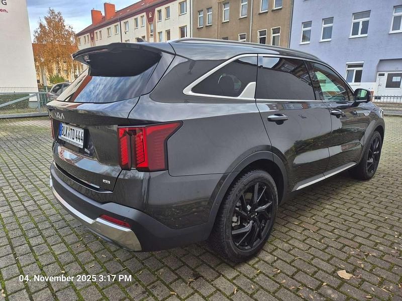 Gebraucht Kia Sorento Platinum 193 PS (141 kW) 2024 (agt) interstellar grau met. SUV