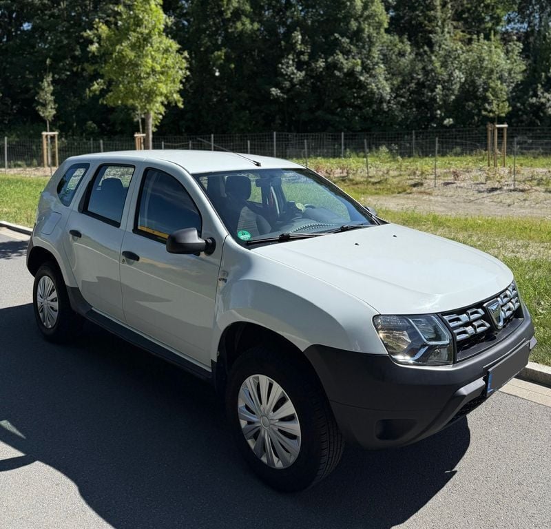 Weiß Gebraucht 2014 Dacia Duster SUV | 5.600 € (Superpreis) - Bild 1/2