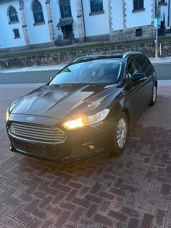 Gebraucht Ford Mondeo 158 PS (116 kW) 2015 Kombi