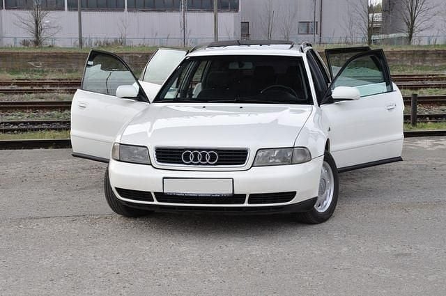 Gebraucht Audi A4 150 PS (110 kW) 1998 Weiß Kombi