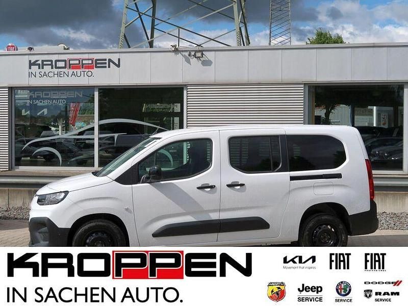 Weiss Neu 2025 Fiat Doblò Van / Kleinbus | 26.990 € (Etwas zu teuer) - Bild 1/4
