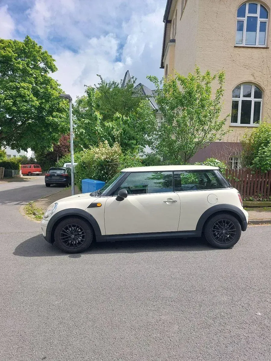 Gebraucht Mini ONE 75 PS (55 kW) 2009 Weiß Kleinwagen