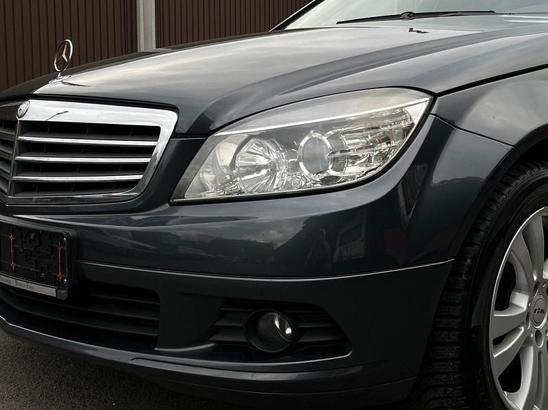Gebraucht Mercedes C230 204 PS (150 kW) 2008 Grau Kombi