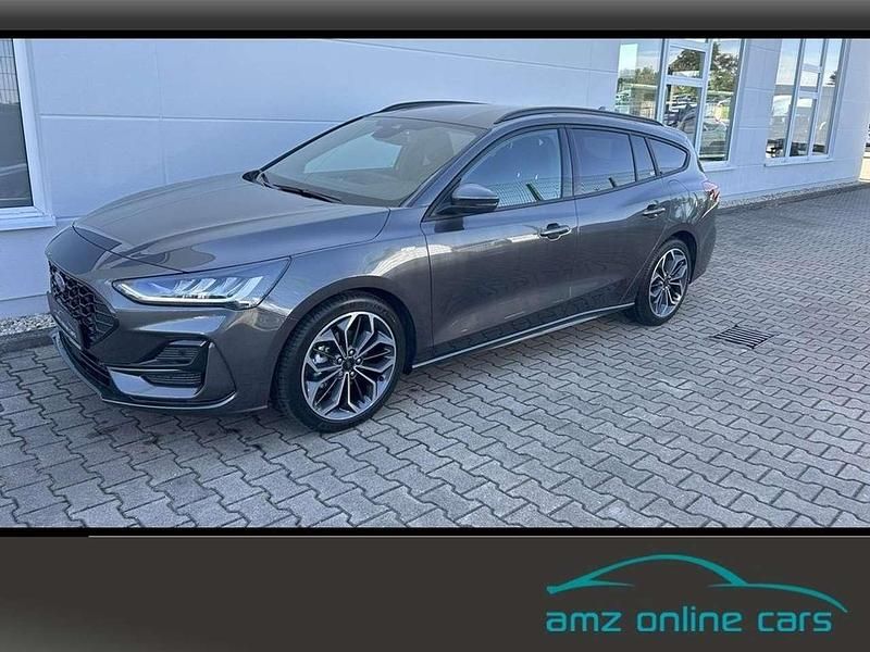 Magnetic grau Neu 2025 Ford Focus ST-Line X Kombi | 27.980 € (Guter Preis) - Bild 1/4