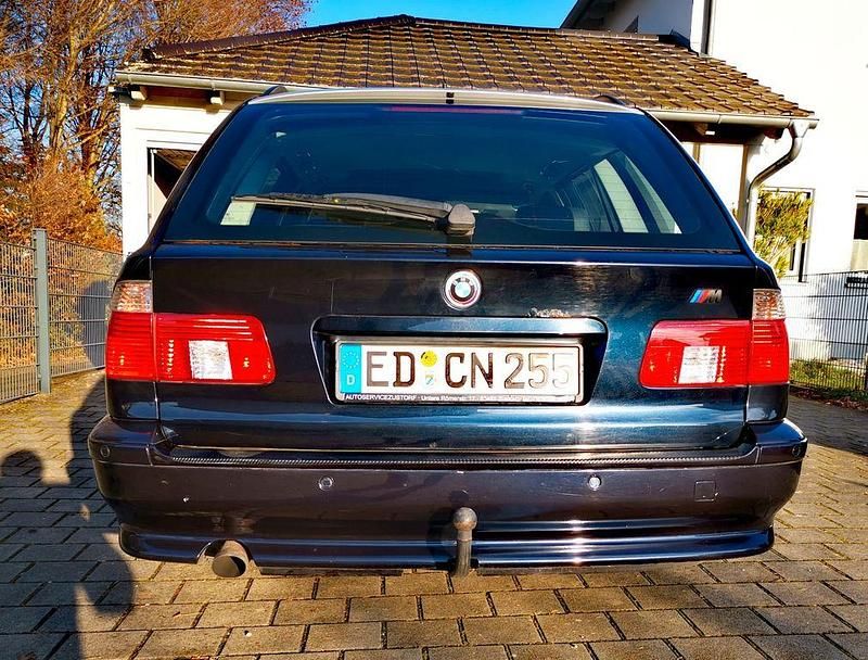 Gebraucht BMW 525 Exclusive 192 PS (141 kW) 2001 Blau Kombi
