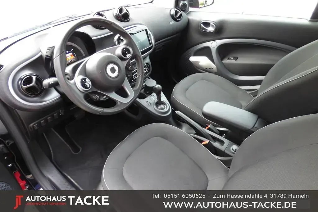 Gebraucht Smart ForTwo Coupé 71 PS (52 kW) 2016 Rot Coupé