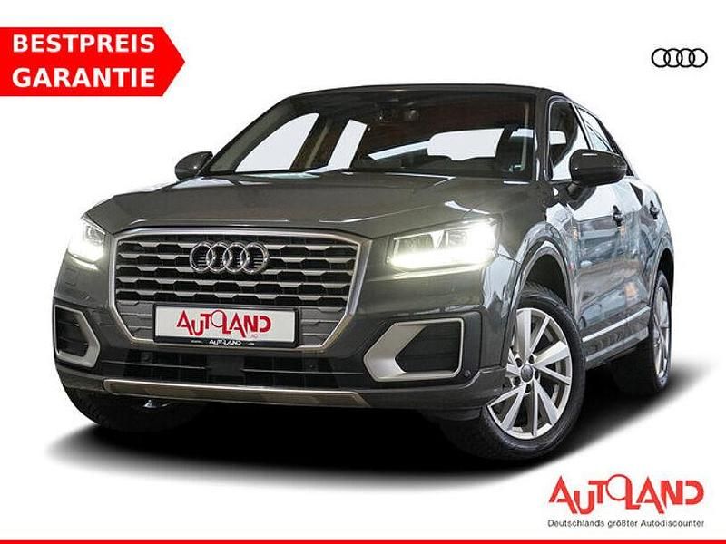 Grau Gebraucht 2018 Audi Q2 Ambiente SUV | 20.990 € (Etwas zu teuer) - Bild 1/4
