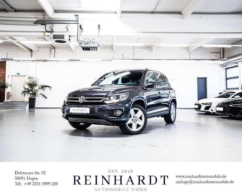 Kryptongrau metallic Gebraucht 2016 VW Tiguan LOUNGE SUV | 12.220 € (Superpreis) - Bild 1/2