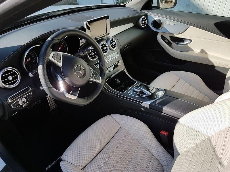 Gebraucht Mercedes C200 AMG line 184 PS (135 kW) 2016 Weiß Cabrio