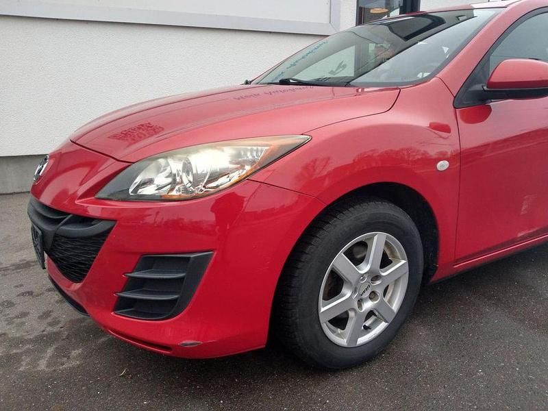 Gebraucht Mazda 3 Center-Line 105 PS (77 kW) 2009 Rot Limousine