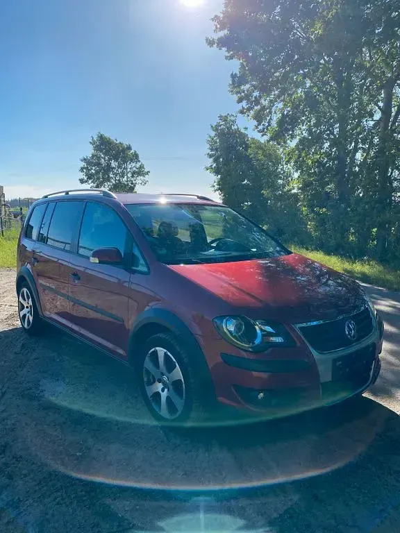 Gebraucht VW Touran Cross 140 PS (102 kW) 2007 Rot Van / Kleinbus
