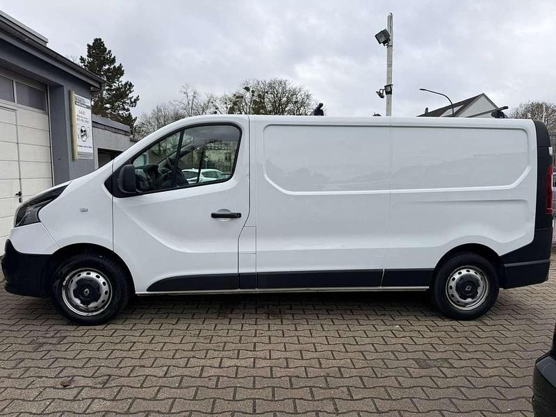 Gebraucht Renault Trafic Komfort 120 PS (88 kW) 2019 Gletscherweiss Van / Kleinbus