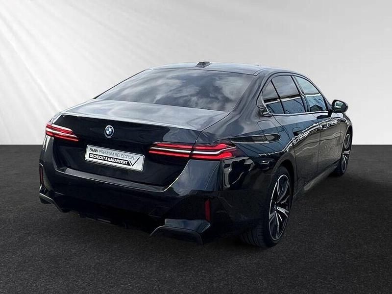 Gebraucht BMW 530e M Sport 2024 Grau Limousine