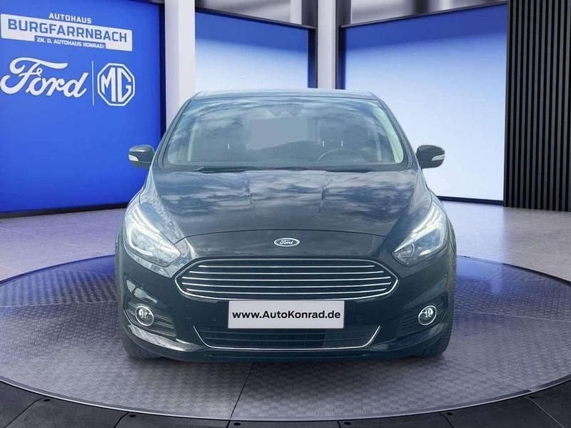 Gebraucht Ford S-MAX Titanium 160 PS (117 kW) 2017 Iridium schwarz mica Van / Kleinbus