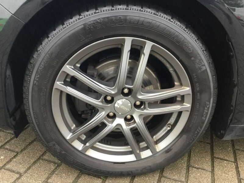 Gebraucht Ford Mondeo Titanium 150 PS (110 kW) 2020 Schwarz Limousine